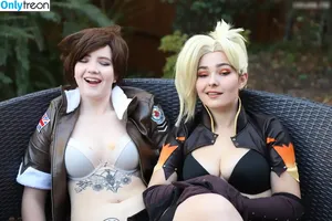 OMGCosplay / Mags.IRL / magsgonewild nude photo #0121