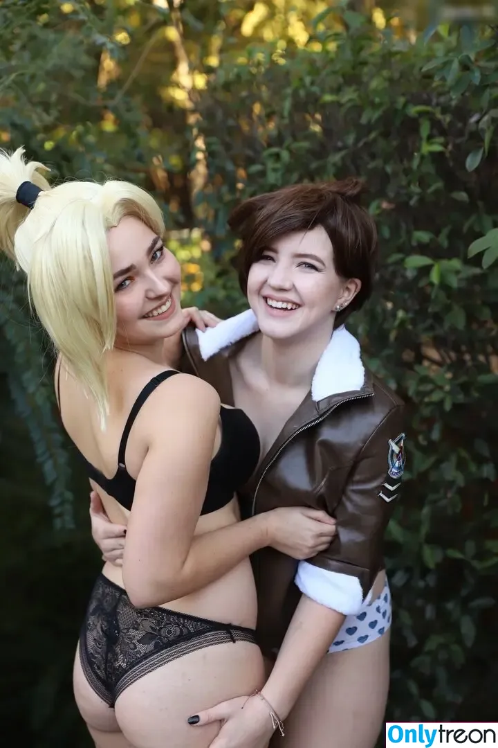 OMGCosplay nude photo #0133 (Mags.IRL / magsgonewild)