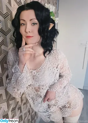 Oniksiya Sofinikum / AdamaeOniksiya / nuviponyali / oniksiya_sofinikum / sofinikum nude photo #0469