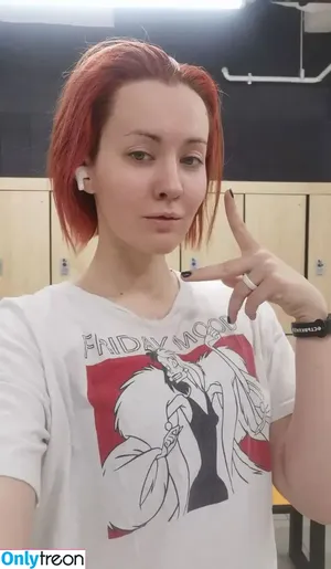 Oniksiya Sofinikum / AdamaeOniksiya / nuviponyali / oniksiya_sofinikum / sofinikum nude photo #0900