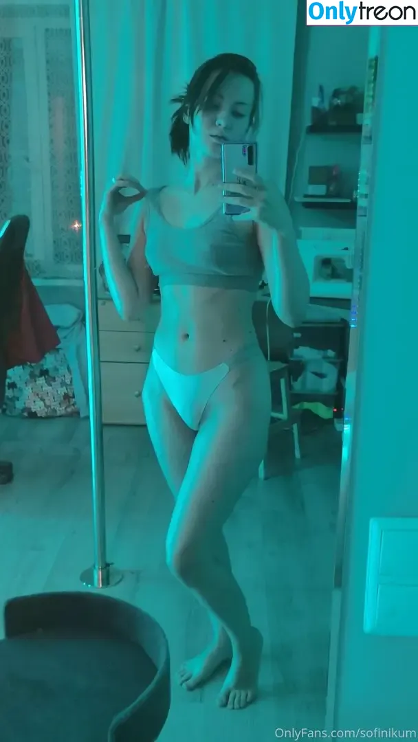 Oniksiya Sofinikum nude photo #0488 (AdamaeOniksiya / nuviponyali / oniksiya_sofinikum / sofinikum)
