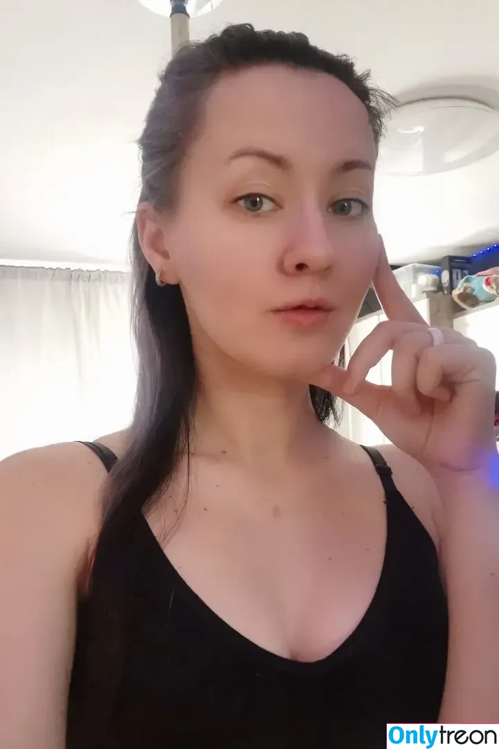 Oniksiya Sofinikum nude photo #0639 (AdamaeOniksiya / nuviponyali / oniksiya_sofinikum / sofinikum)