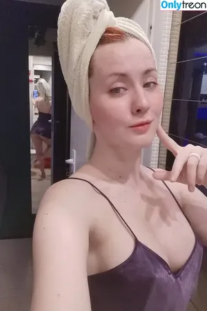 Oniksiya Sofinikum / AdamaeOniksiya / nuviponyali / oniksiya_sofinikum / sofinikum nude photo #1005