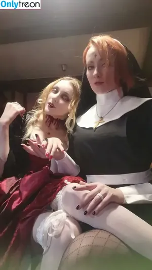 Oniksiya Sofinikum / AdamaeOniksiya / nuviponyali / oniksiya_sofinikum / sofinikum nude photo #1023