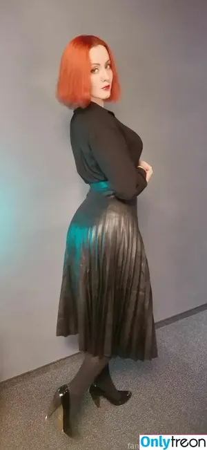 Oniksiya Sofinikum / AdamaeOniksiya / nuviponyali / oniksiya_sofinikum / sofinikum nude photo #1575