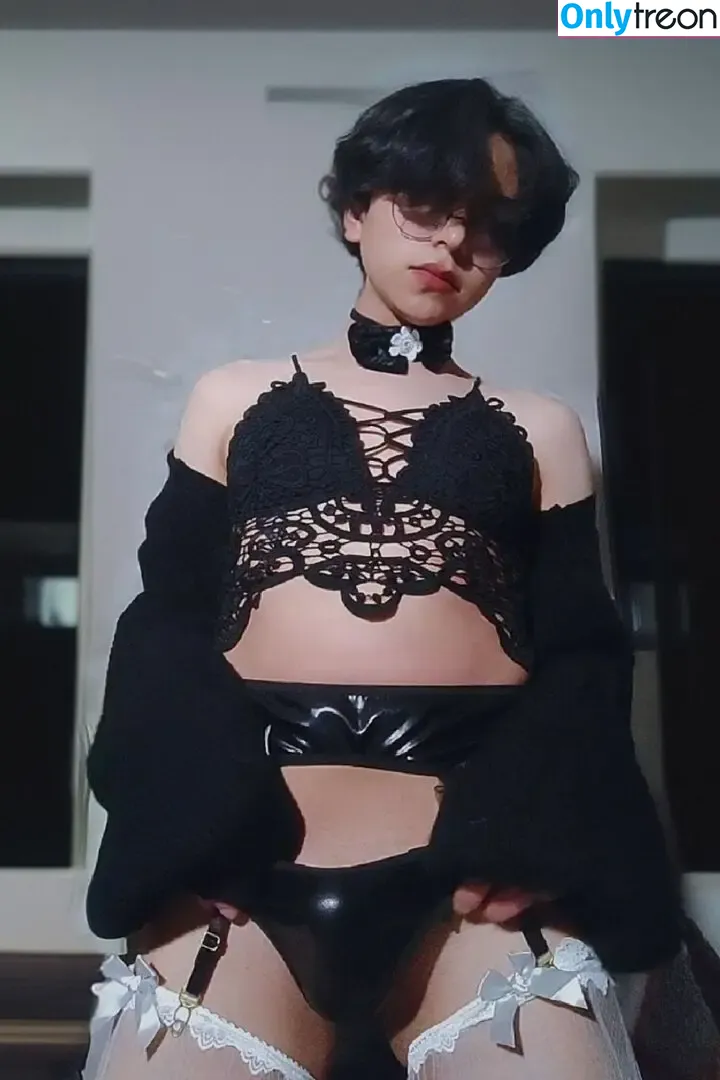 Onillzarz nude photo #0056 ( / Oni_zar / Onill)