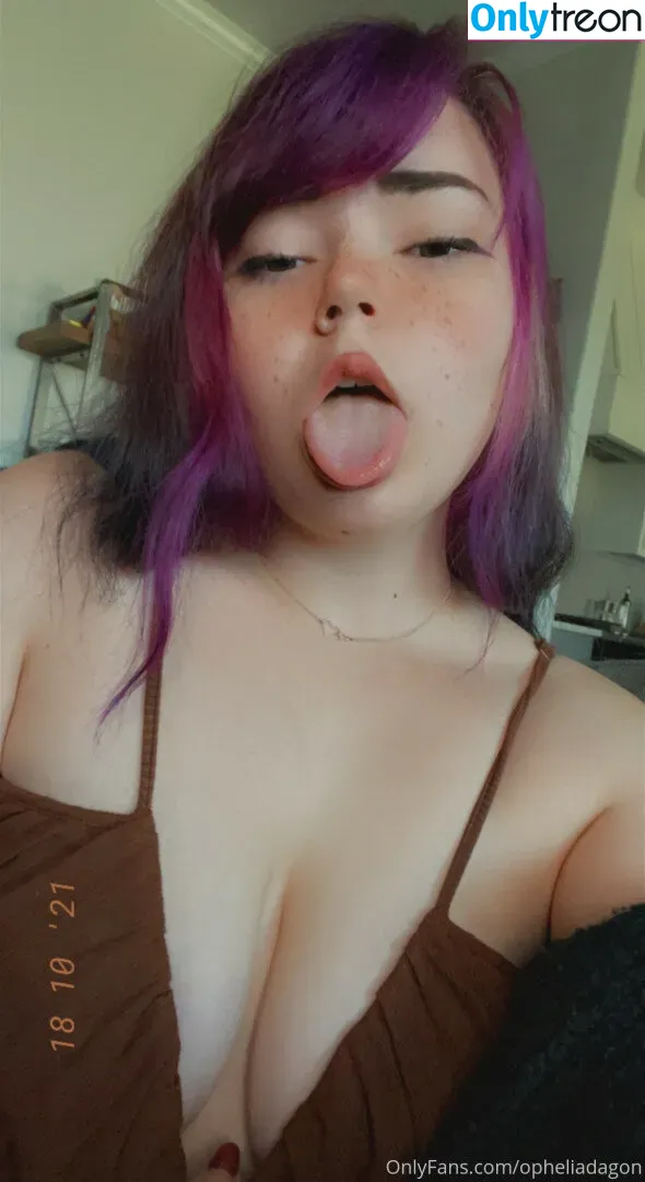 onlineevie nude photo #0107 (onlyevie_ / plushiesuccubus)