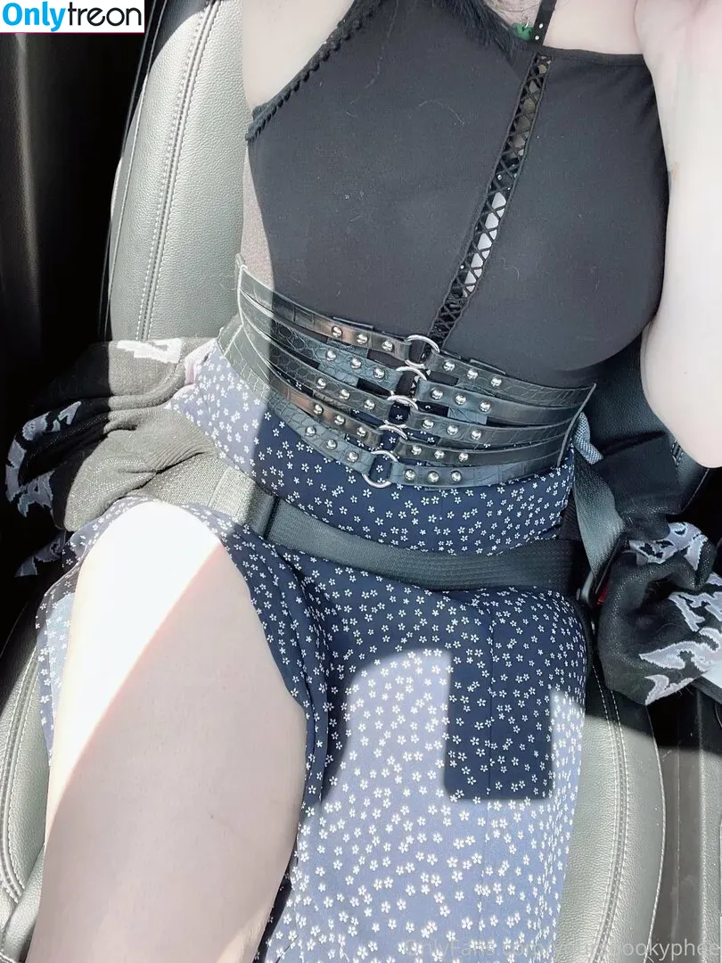 onlineevie nude photo #0160 (onlyevie_ / plushiesuccubus)