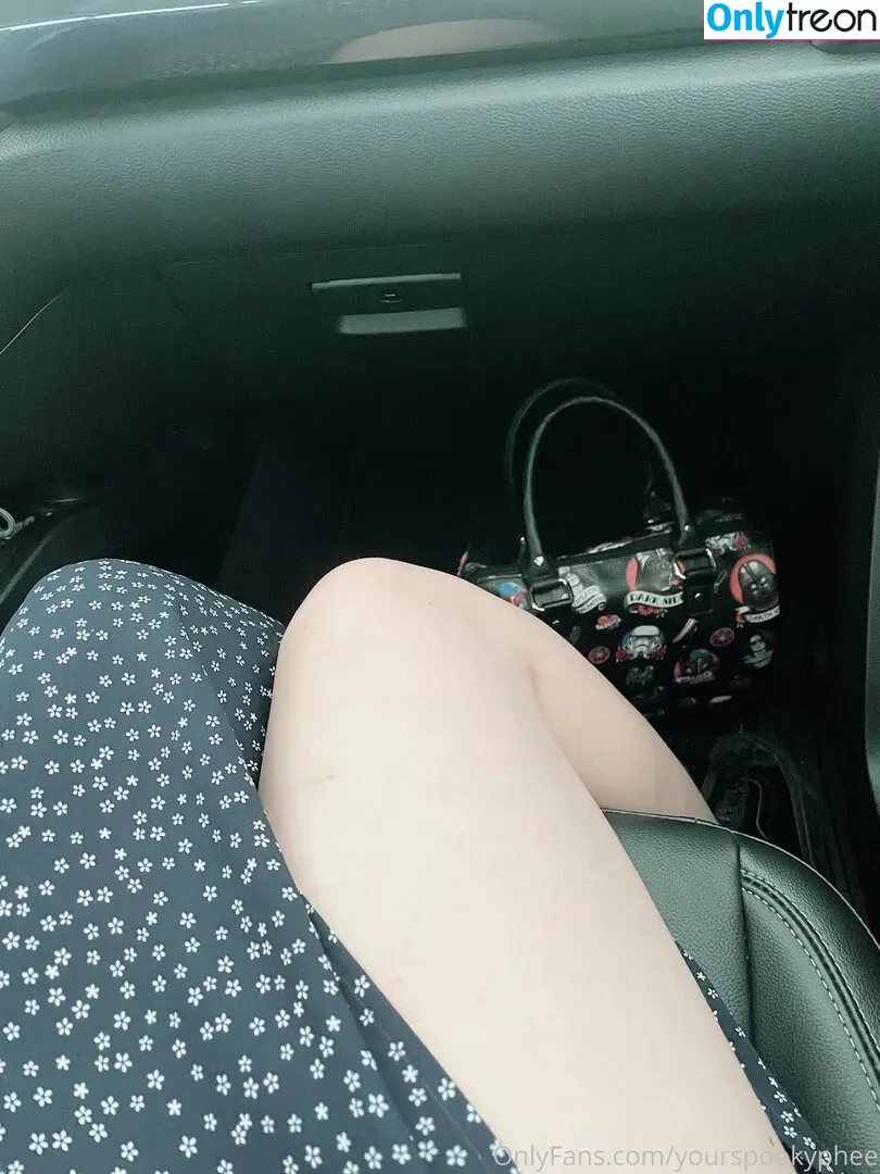 onlineevie nude photo #0161 (onlyevie_ / plushiesuccubus)