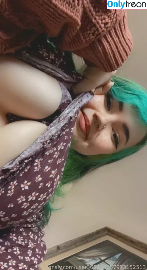 onlineevie nude photo #0271 (onlyevie_ / plushiesuccubus)