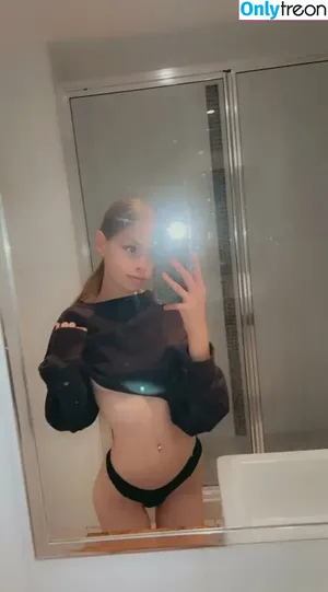 onlyfanswmadi / bodyposi.wmadi nude photo #0102