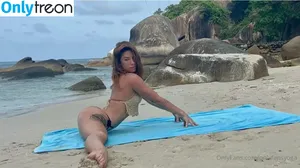 onlyfansyoga / yoga nude photo #0053