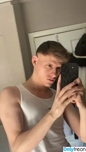  nude photo #0002