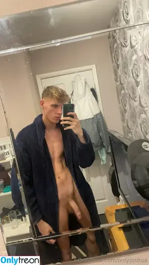  nude photo #0005