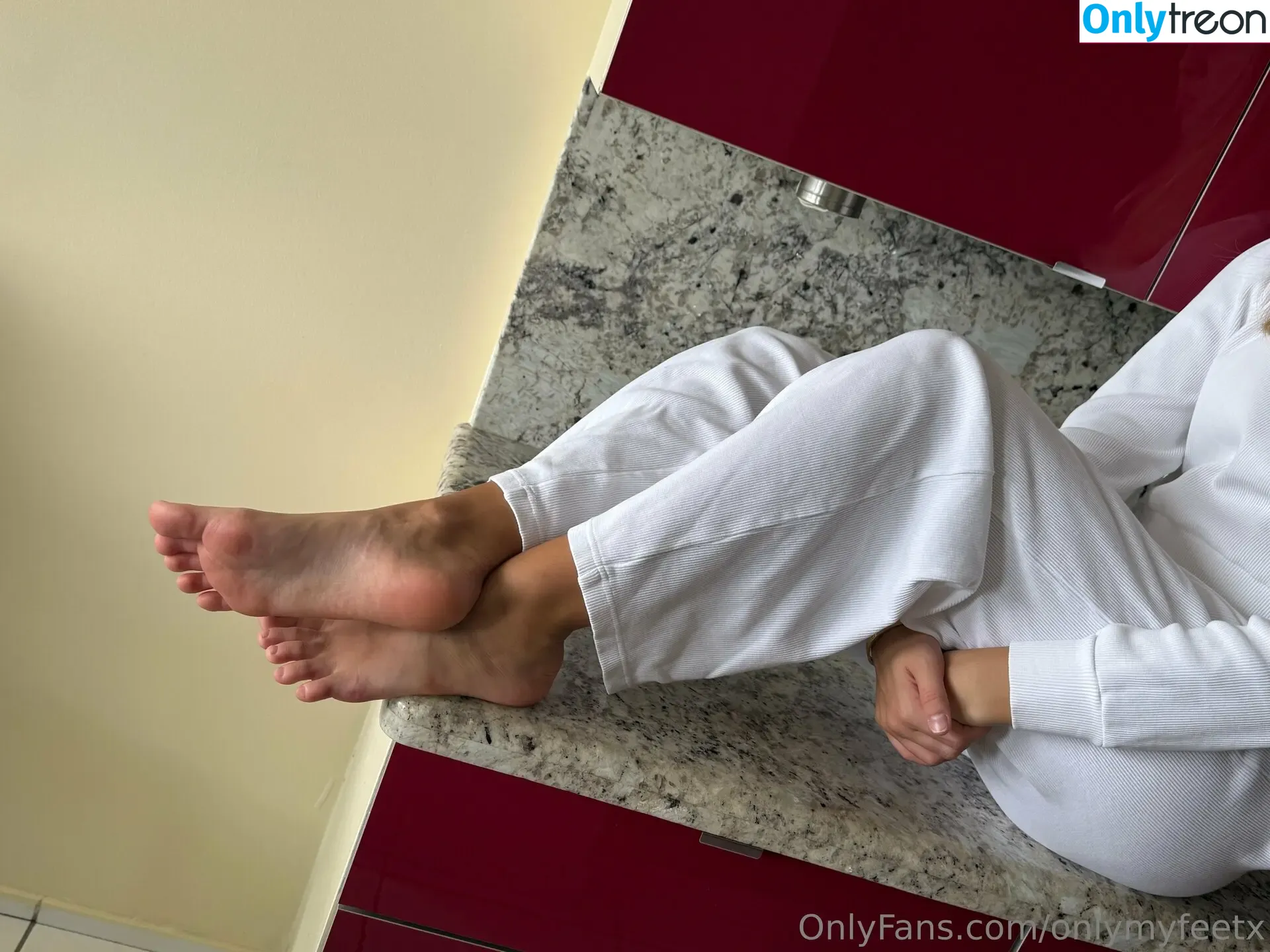 onlymyfeetx nude photo #0028 (onlymyfeetx)