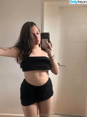  nude photo #0001