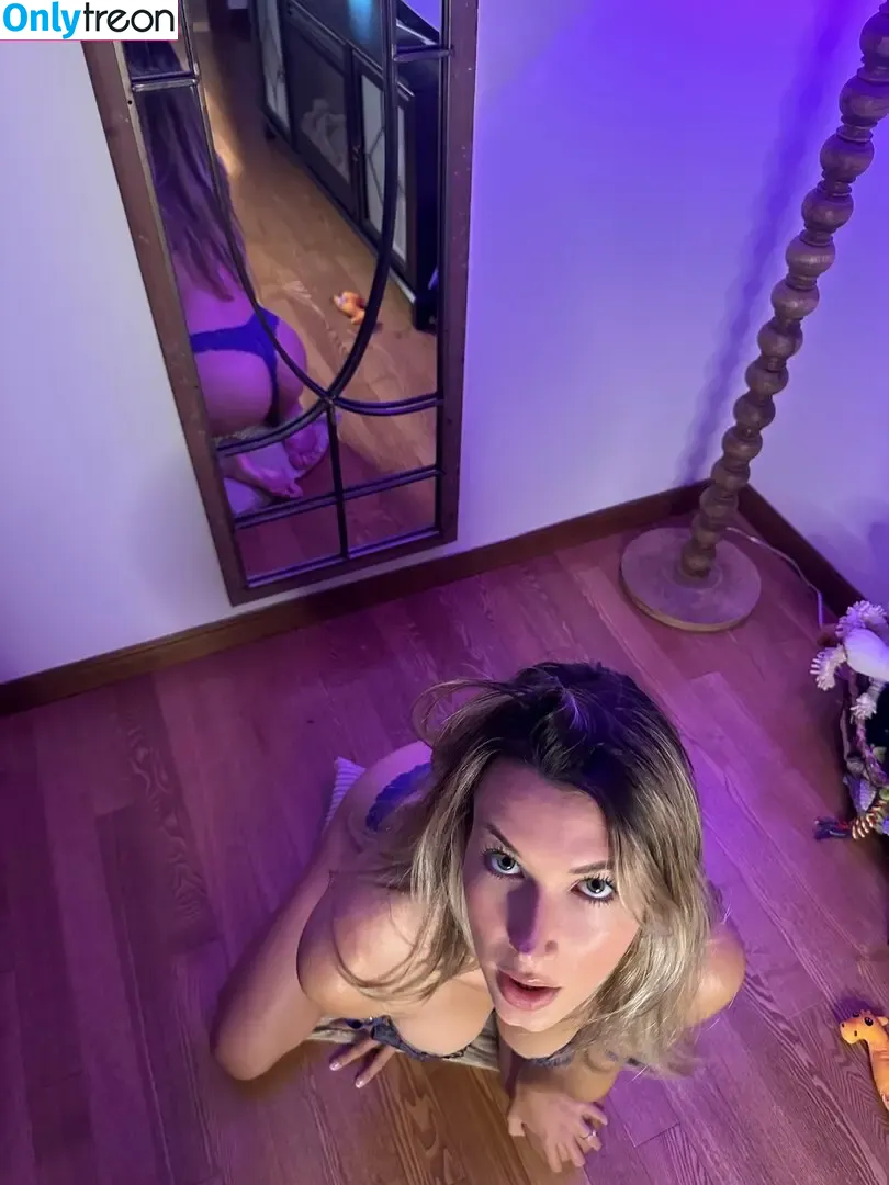 onlysabrina nude photo #0042 (onlysabrina)