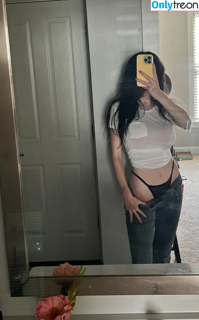 onlyzaboomafoo nude photo #0014 (katherine.rguezz / katie [] / lycragun)