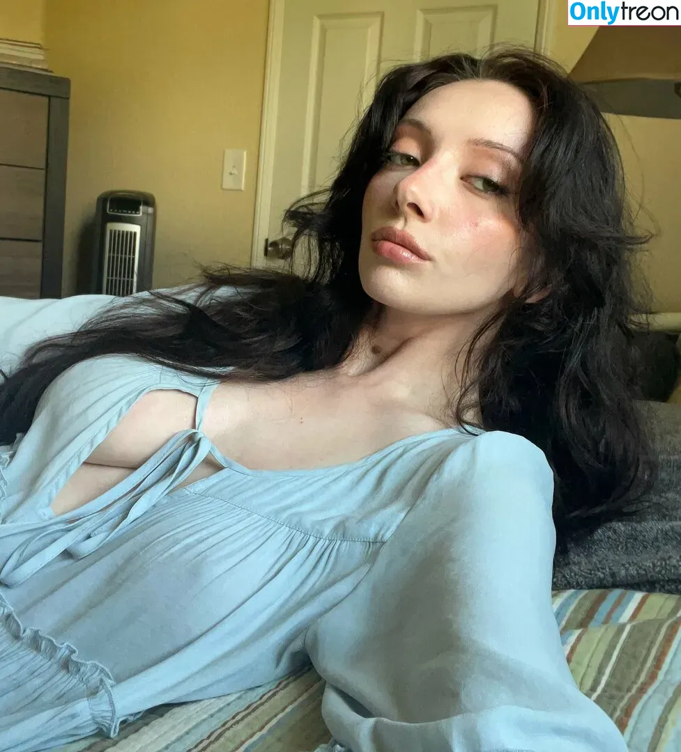 onlyzaboomafoo nude photo #0052 (katherine.rguezz / katie [] / lycragun)