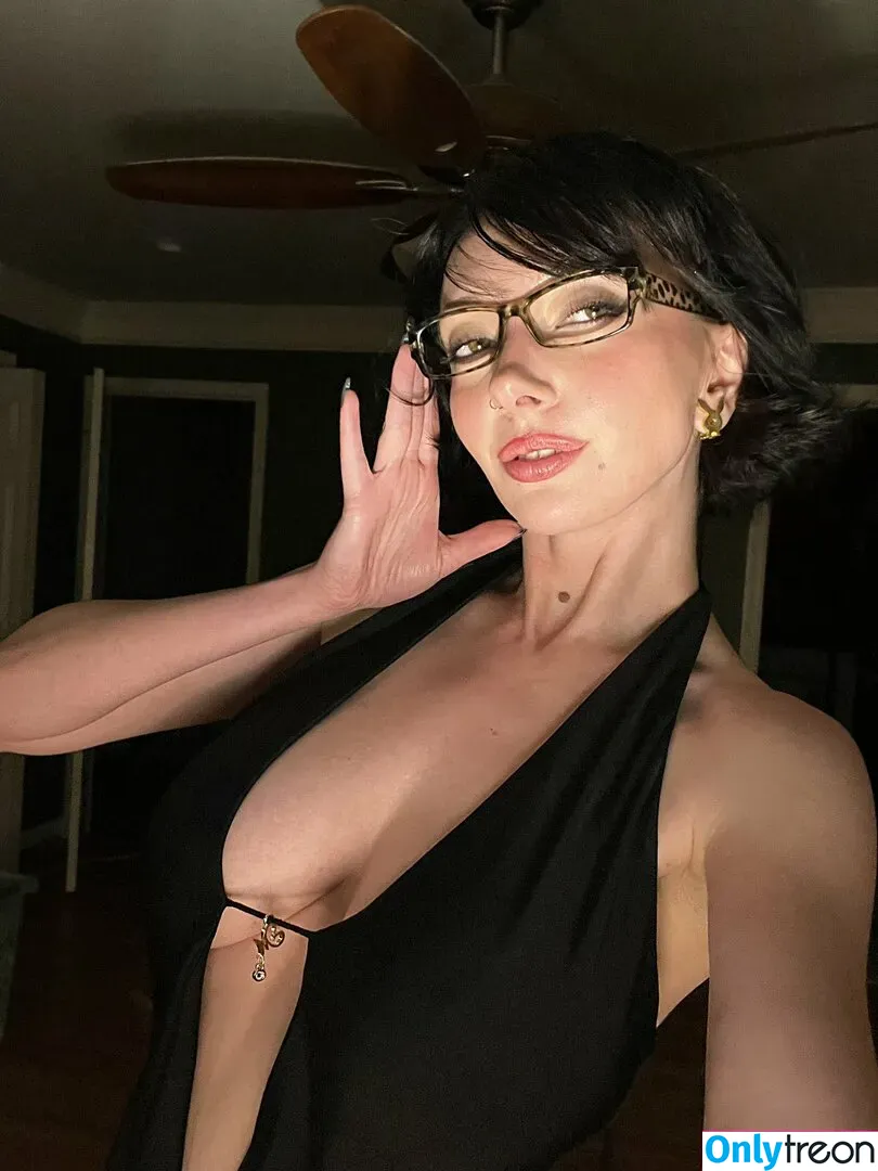onlyzaboomafoo nude photo #0099 (katherine.rguezz / katie [] / lycragun)