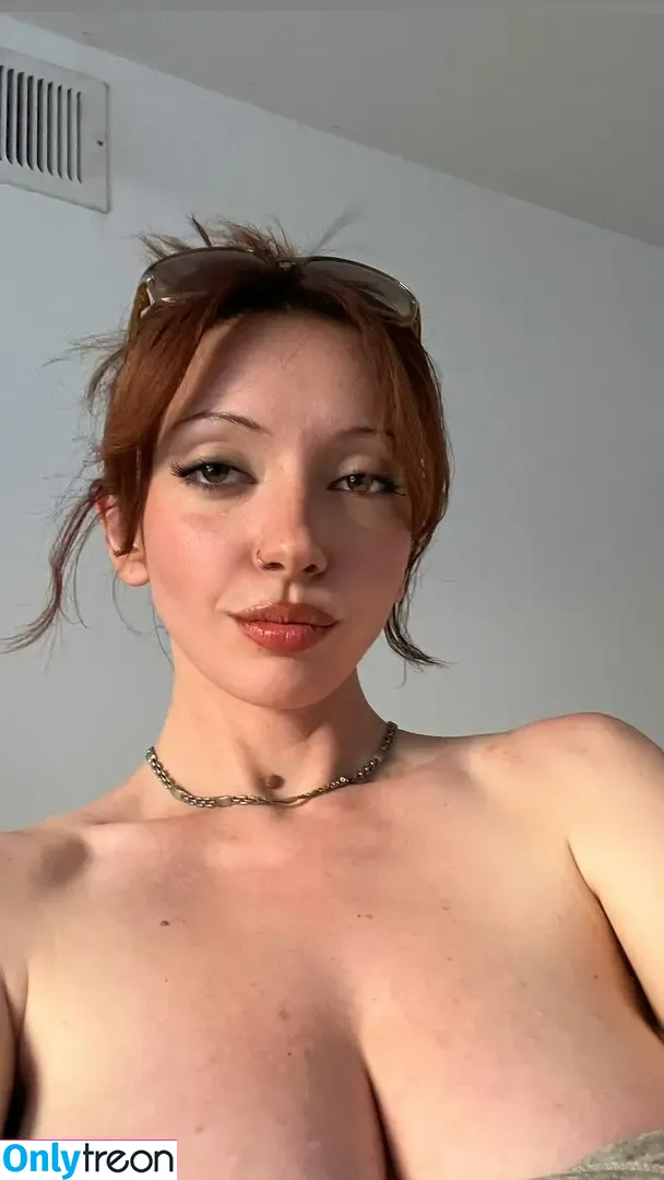 onlyzaboomafoo nude photo #0360 (katherine.rguezz / katie [] / lycragun)