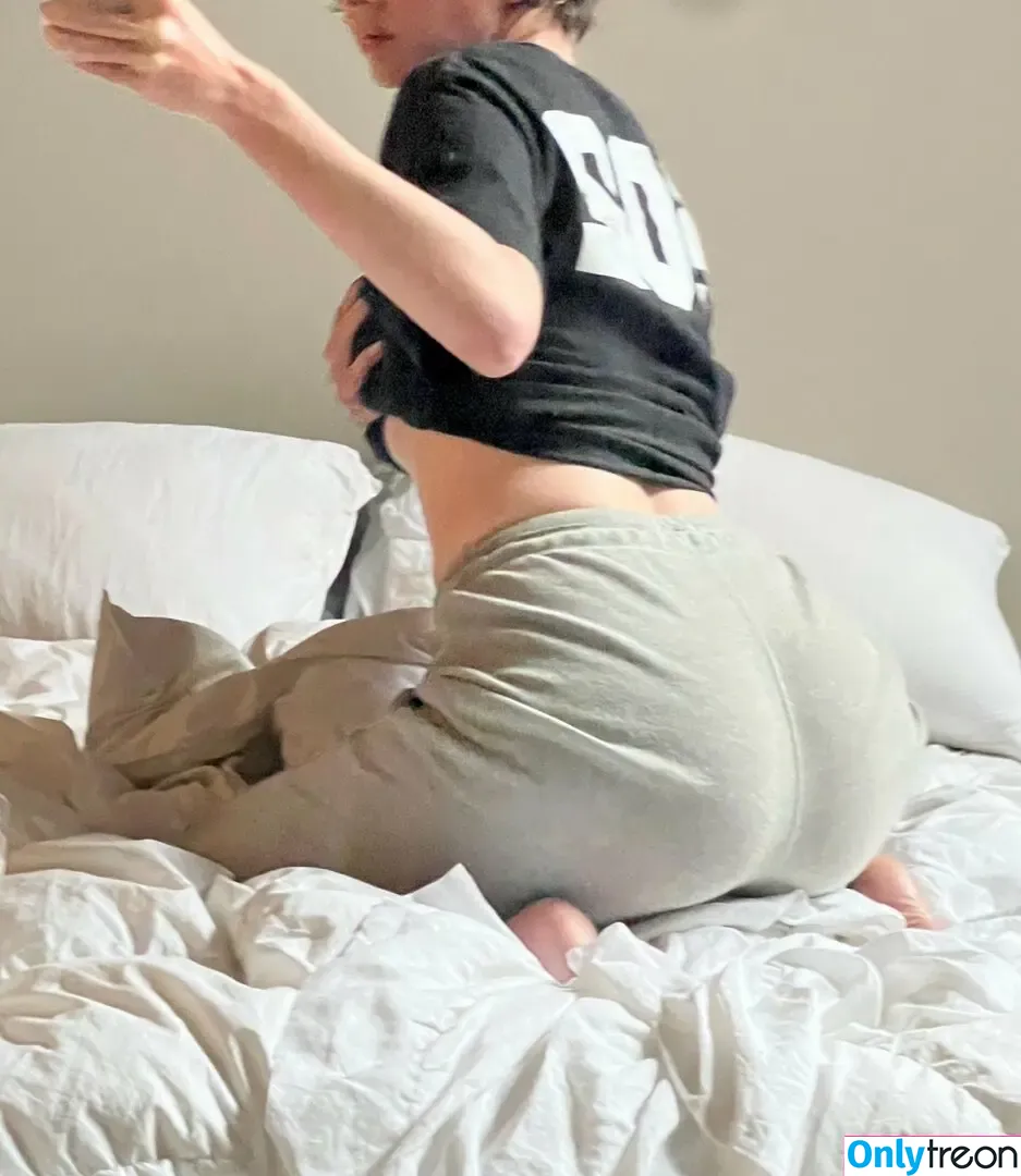 onlyzaboomafoo nude photo #0918 (katherine.rguezz / katie [] / lycragun)