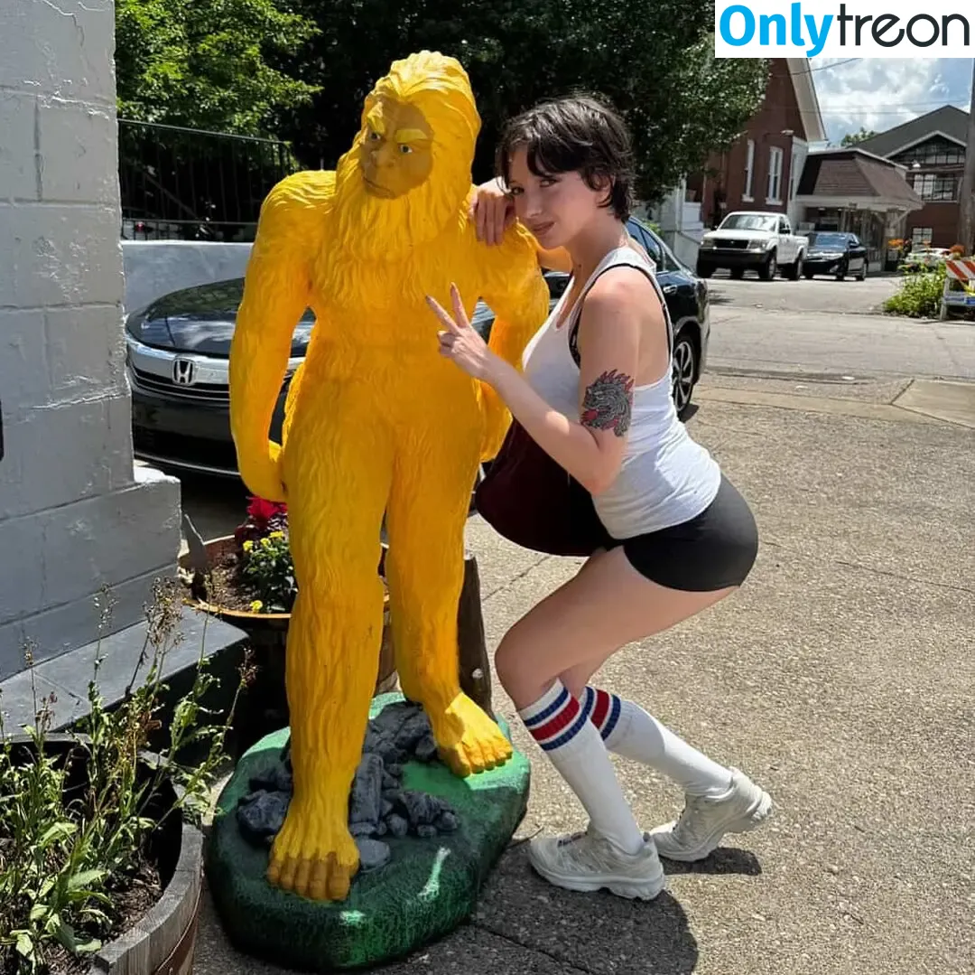 onlyzaboomafoo nude photo #0962 (katherine.rguezz / katie [] / lycragun)
