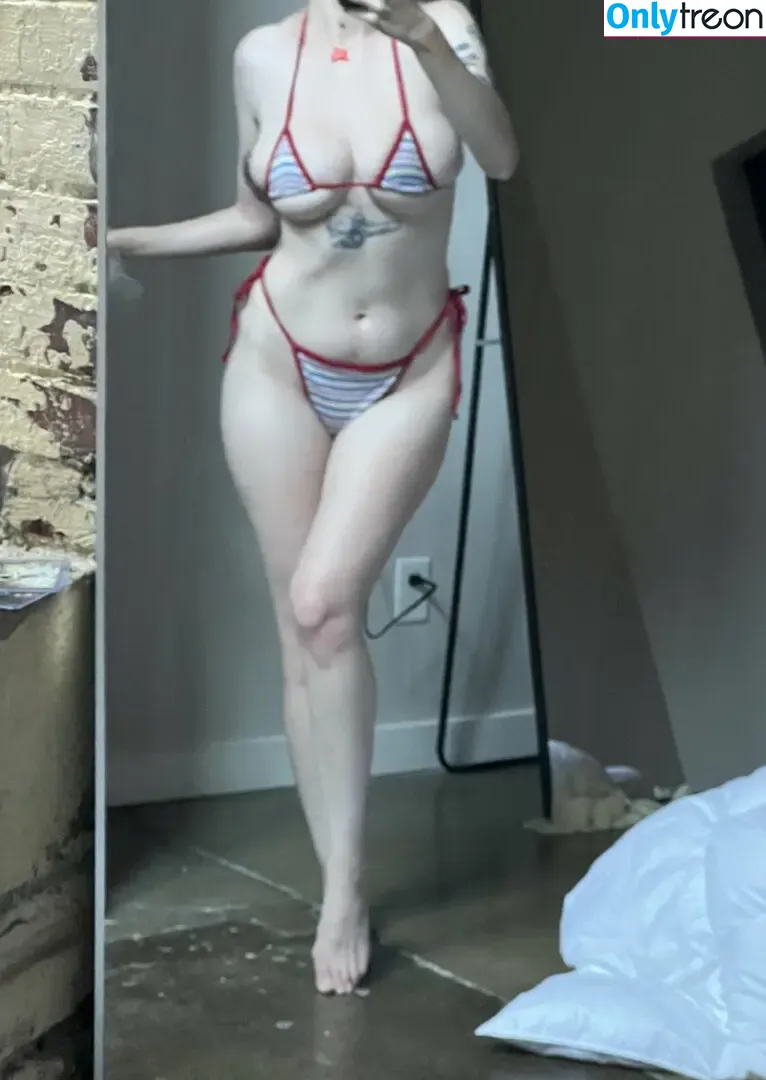 onlyzaboomafoo nude photo #0967 (katherine.rguezz / katie [] / lycragun)