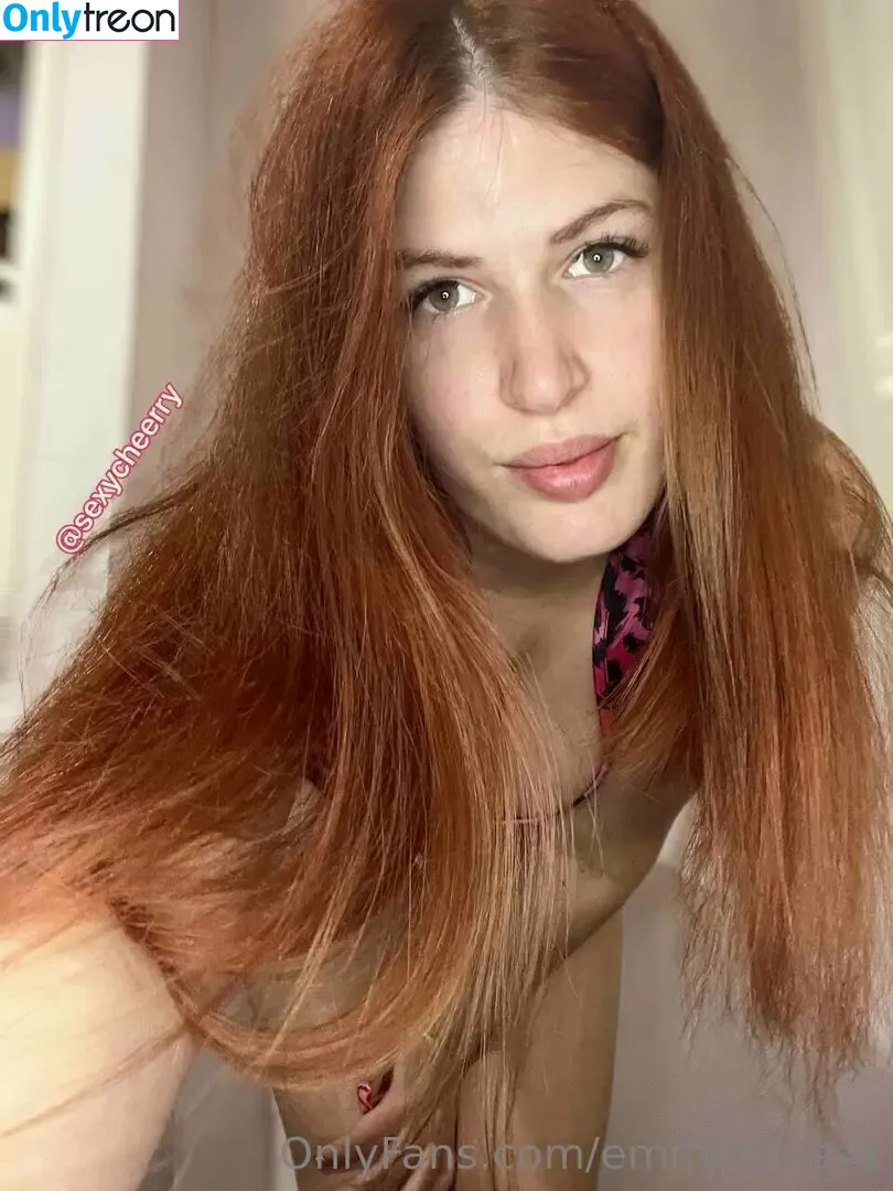 onnamargalef nude photo #0081 (nicki_so_foreign)