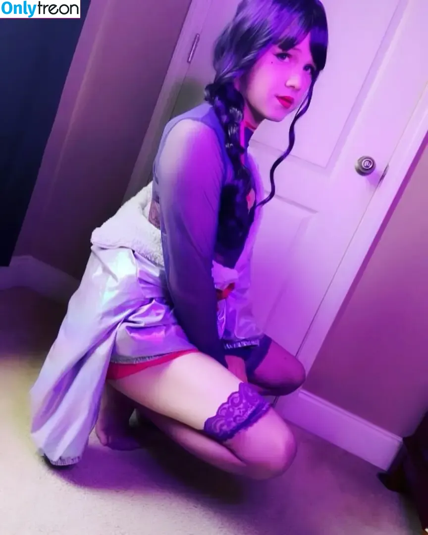 Onyushka nude photo #0005 (theonyushka)
