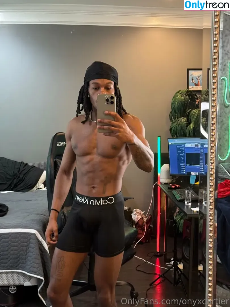 onyxcartier nude photo #0024 (onyx_cartier)