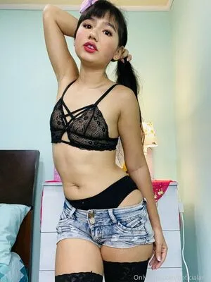 ooficialanie / _amberdenisee nude photo #0038