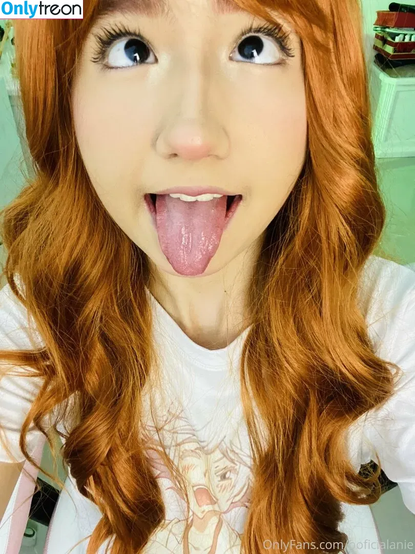 ooficialanie nude photo #0003 (_amberdenisee)