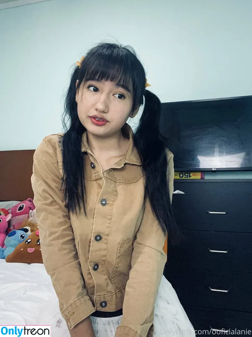 ooficialanie nude photo #0013 (_amberdenisee)