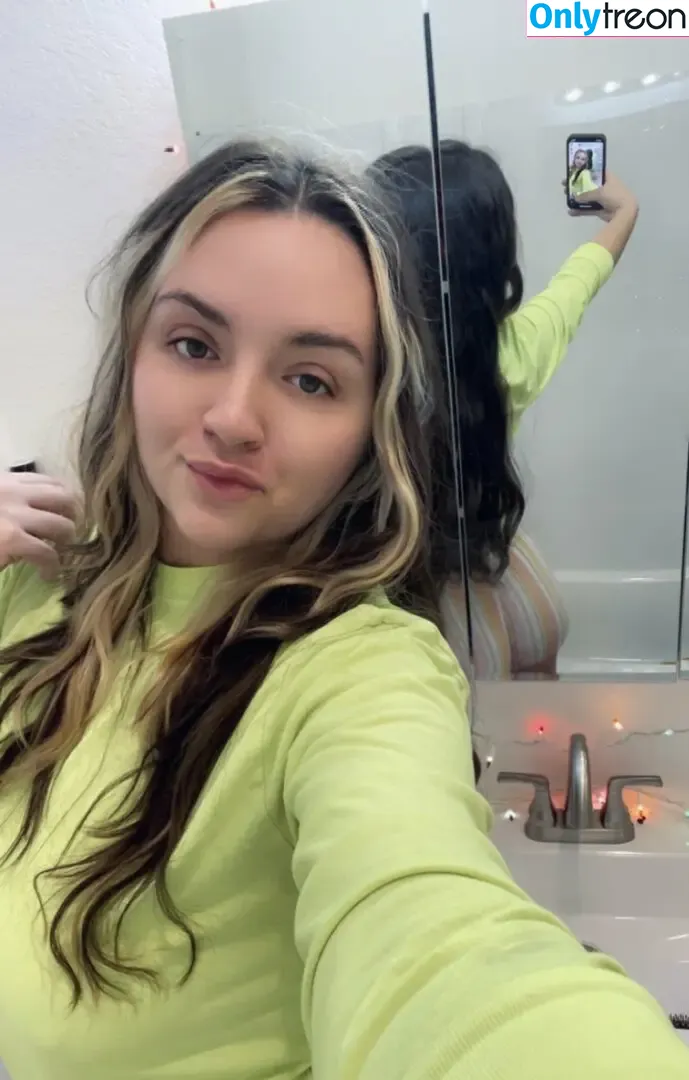 oohkarlalala nude photo #0002 (oohkarla)