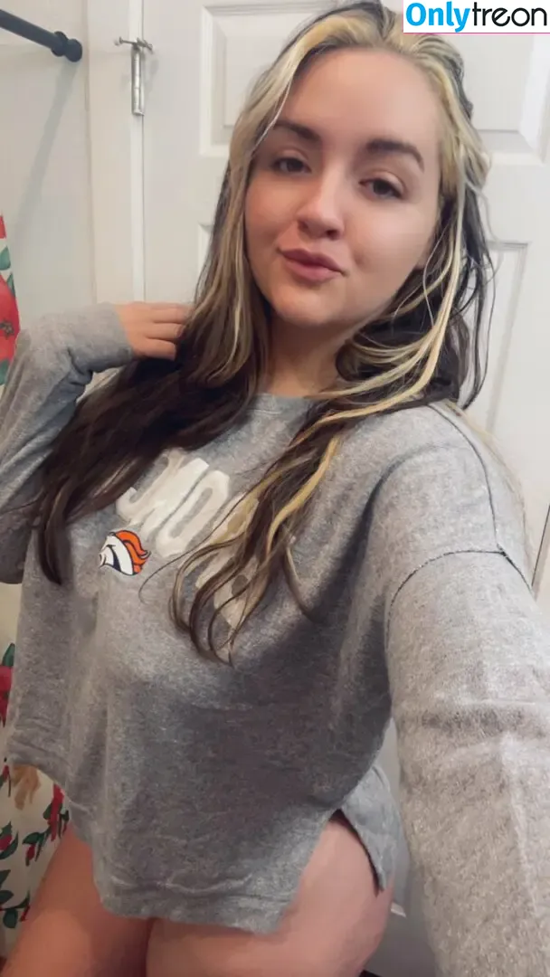 oohkarlalala nude photo #0004 (oohkarla)