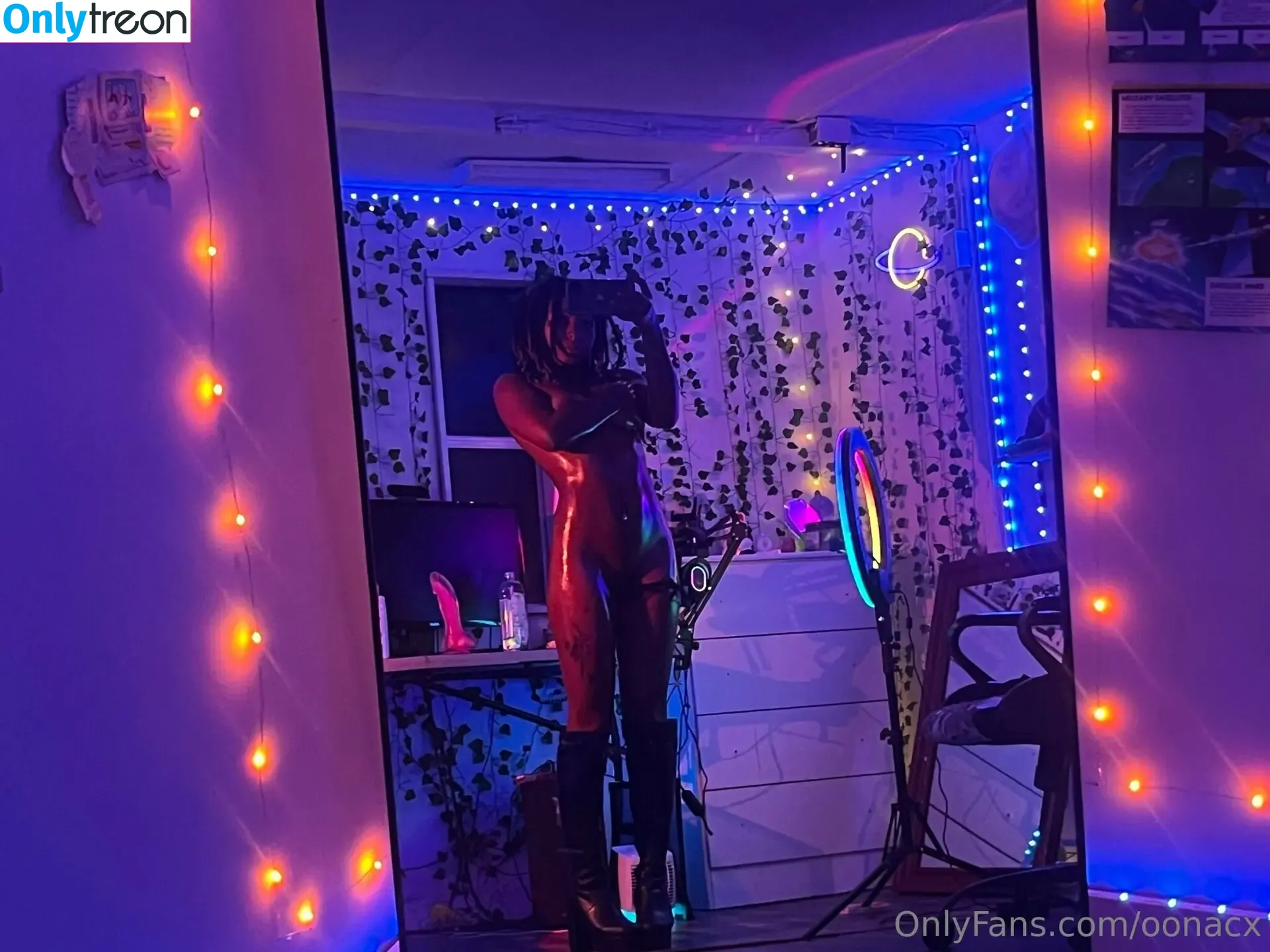 oonacx nude photo #0006 (oonacx)