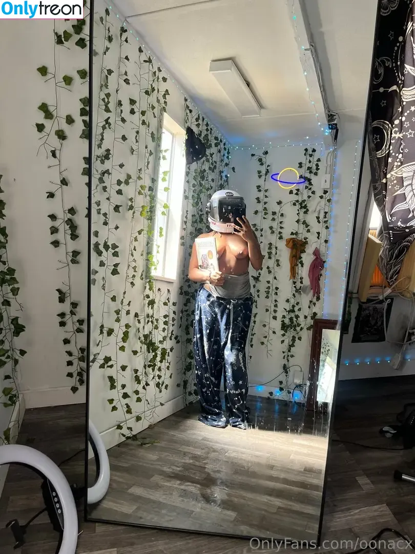 oonacx nude photo #0058 (oonacx)