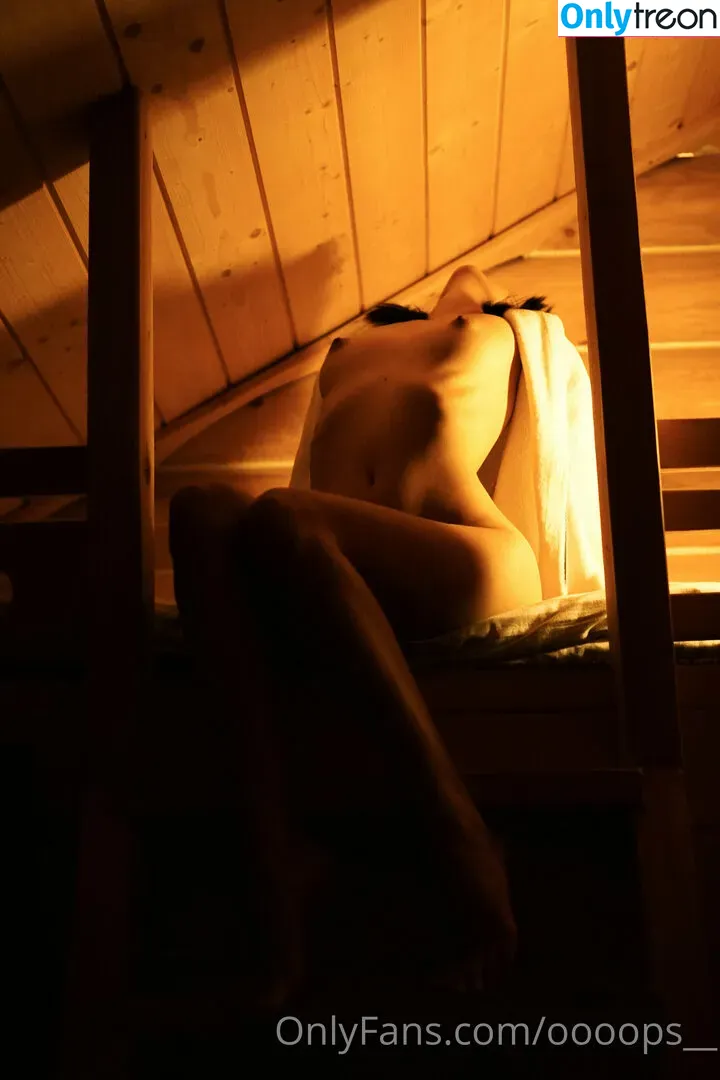 oooops__ nude photo #0123 (eva_oopsy)