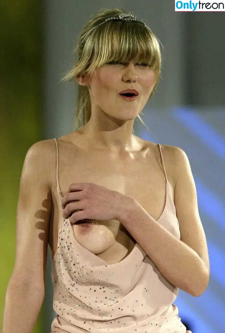 OOPS!!! Deutsch nude photo #0359 (OOPS!!! Deutsch)