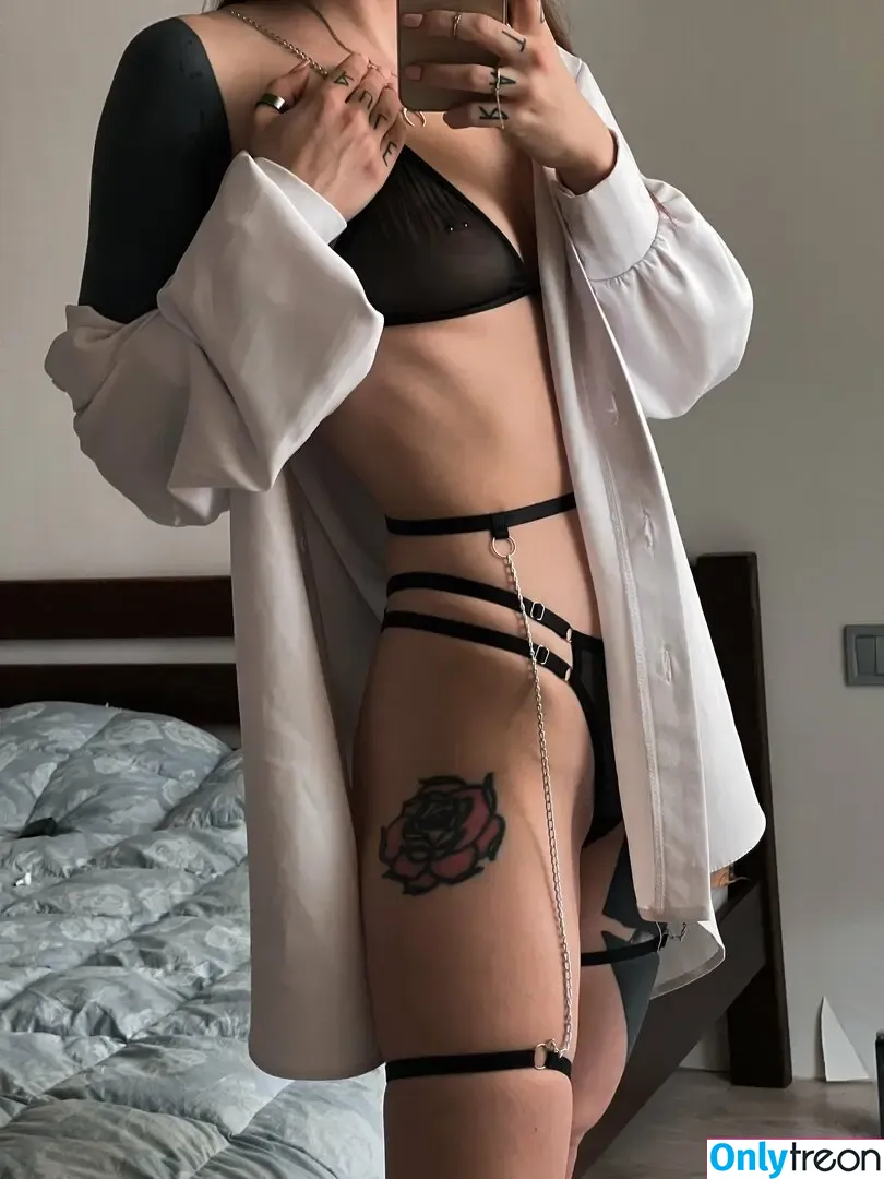 oopssarah nude photo #0001 (irronrrat)