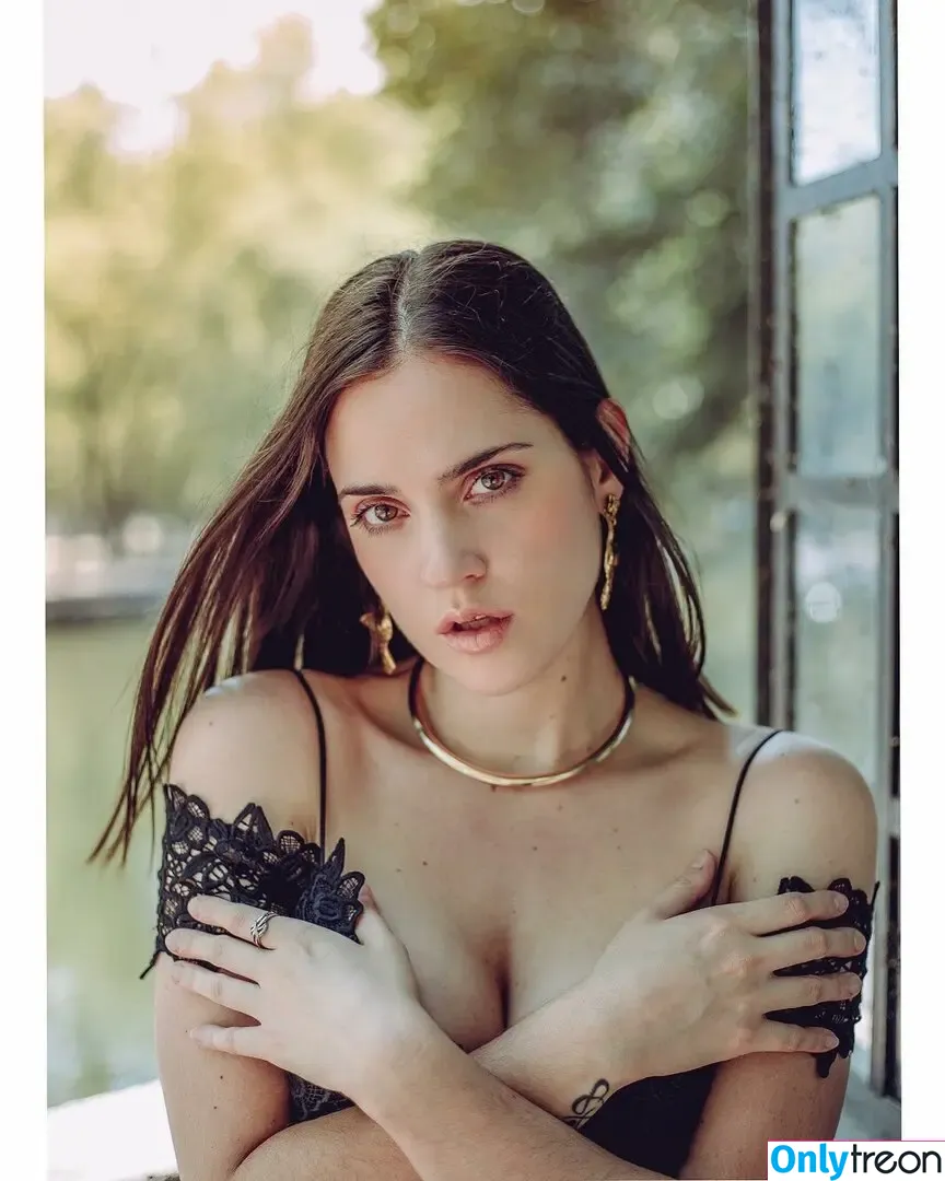 Ophelie Rullier nude photo #0707 (ophelier / ophelierullier)