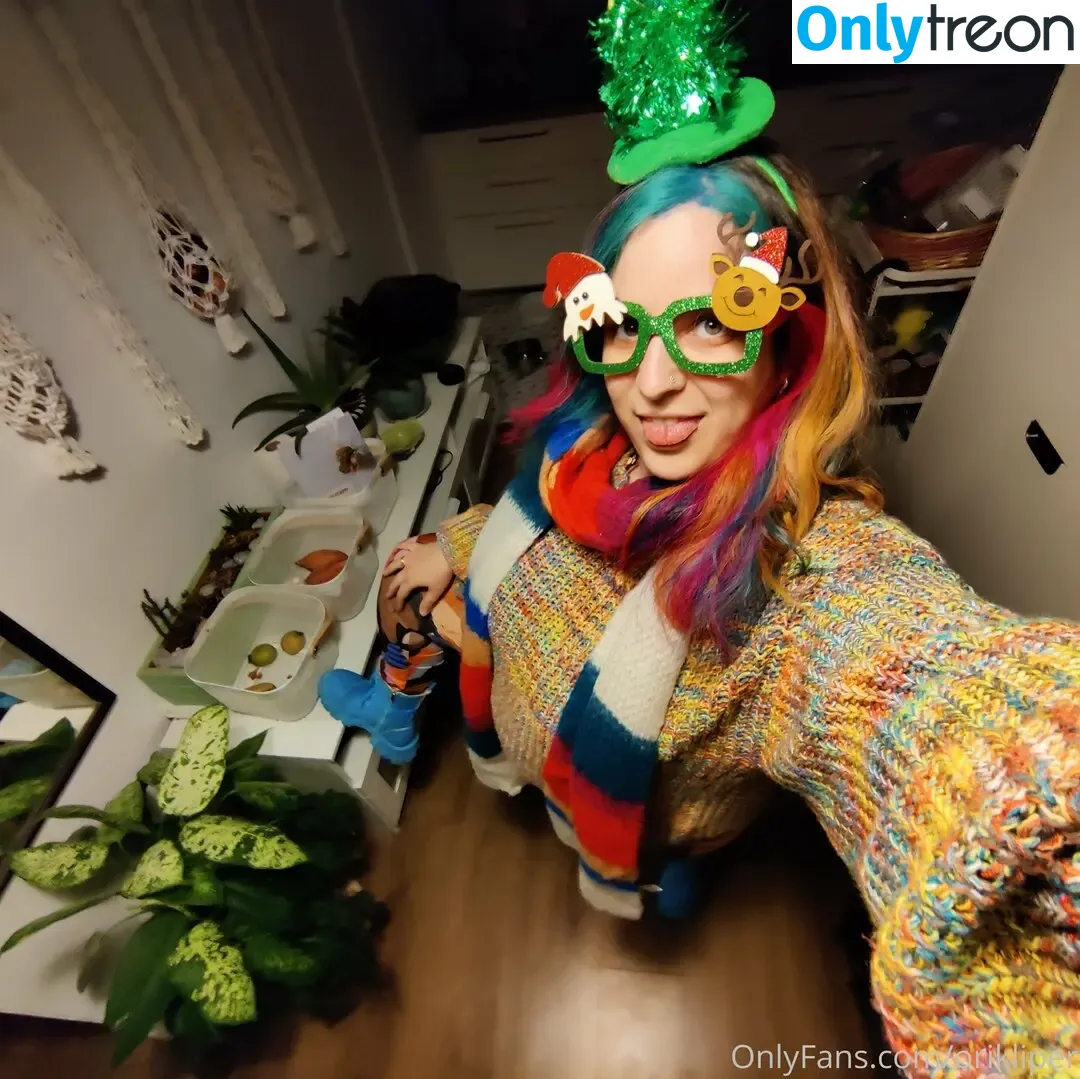 orikliper nude photo #0061 (orikliper)