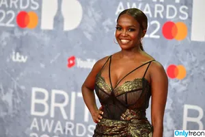 Oti Mabuse / otimabuse nude photo #0035