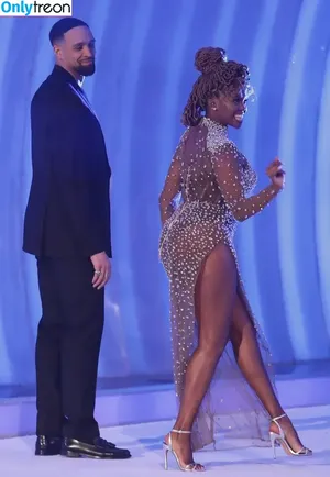 Oti Mabuse / otimabuse nude photo #0037
