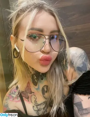  nude photo #0003
