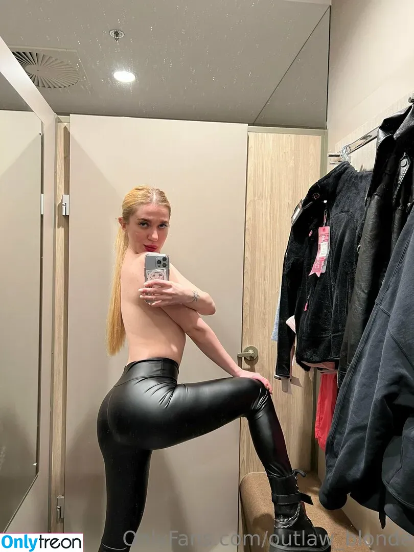 outlaw_blonde nude photo #0097 (outlaw_blonde)