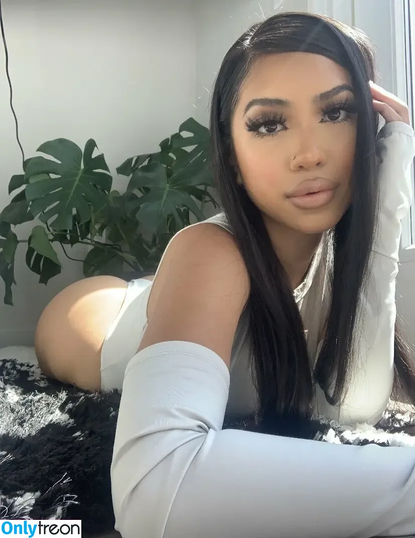 Overitabby nude photo #0023 (Overitabby)