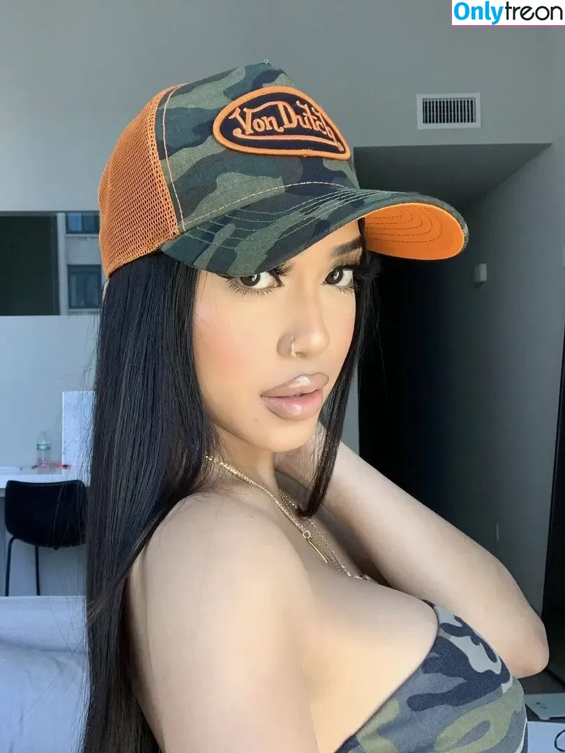 Overitabby nude photo #0030 (Overitabby)