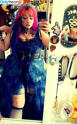 owo_skychann / unicatfinn nude photo #0060